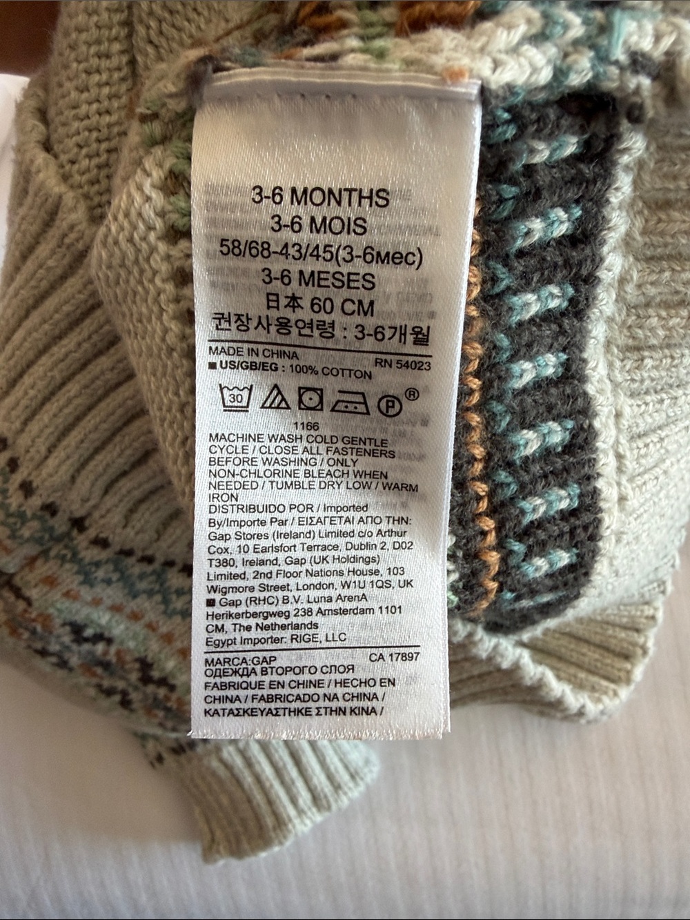 Baby Gap x Star Wars "The Child" (Baby Yoda) Fair Isle Sweater (3-6month) - Picture 3 of 3